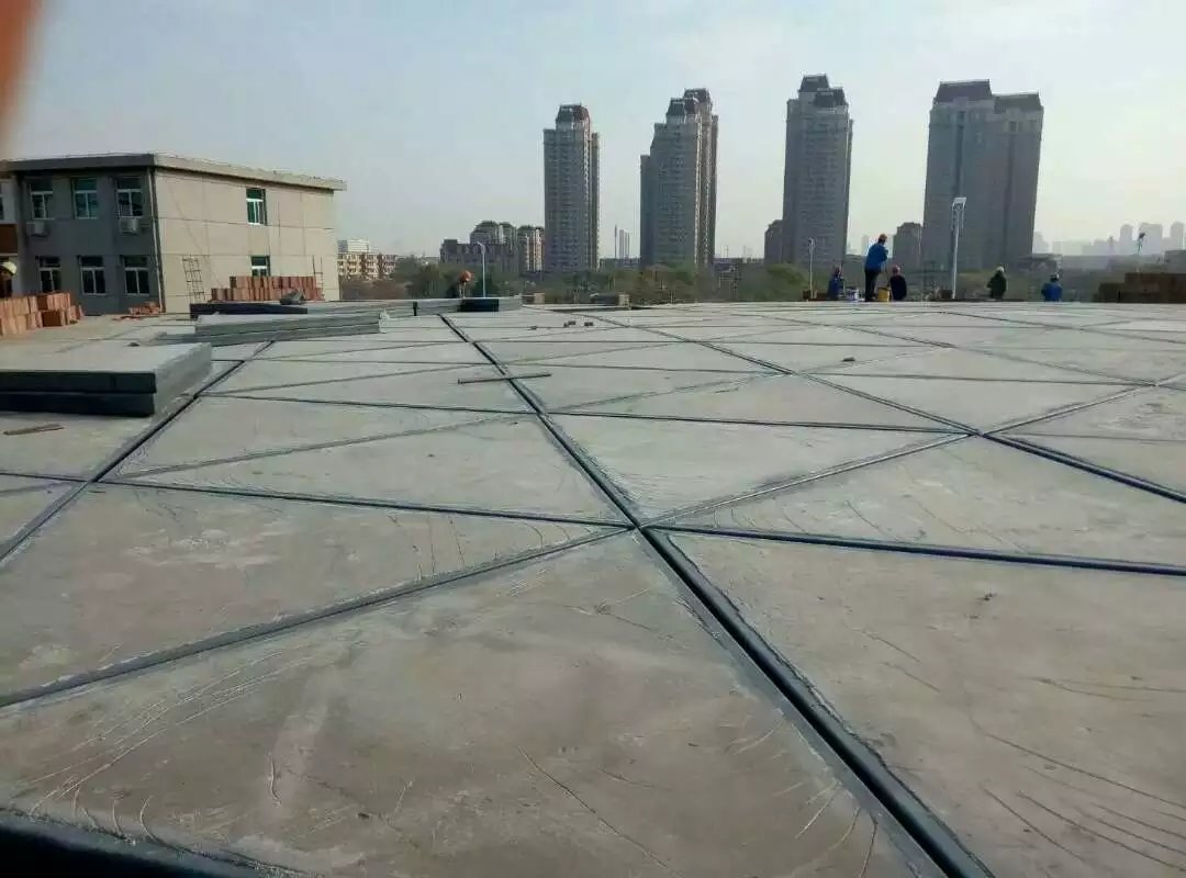 鋼骨架輕型墻板生產(chǎn)廠(chǎng)家